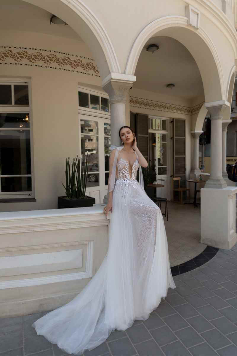 Julie Vino Brautkleid||Liri Bridal Brautkleid Euphoria