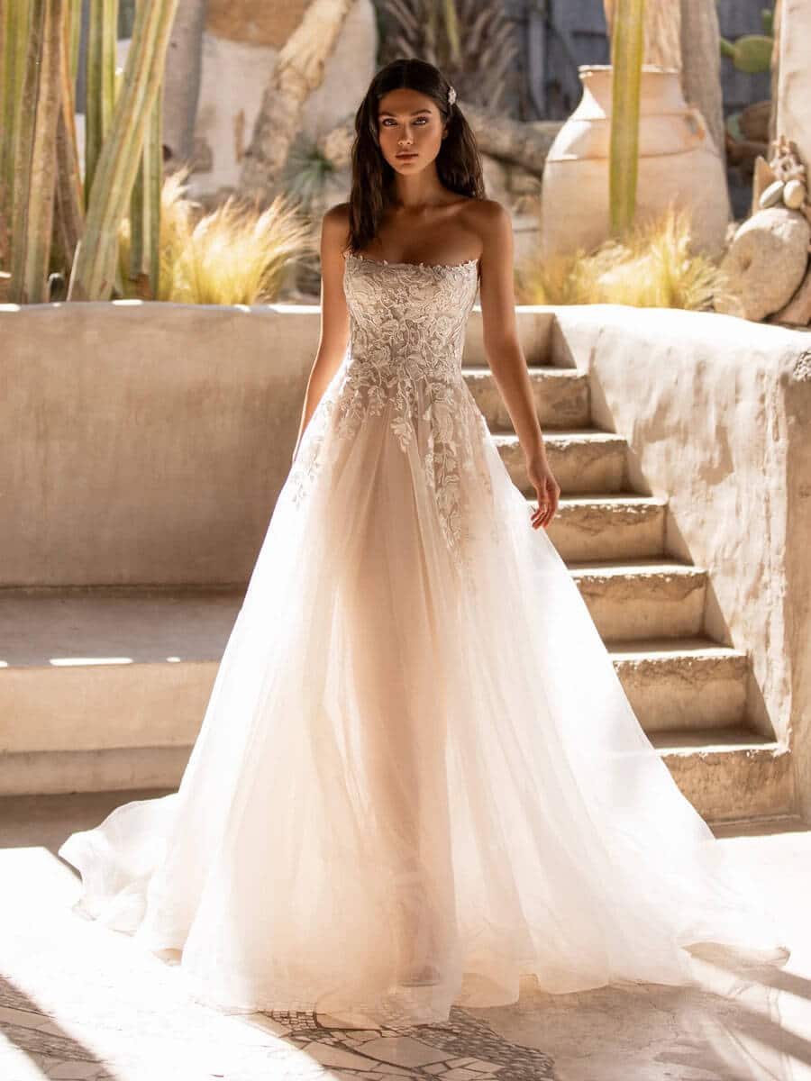 Pronovias Baker