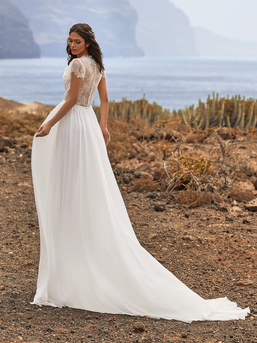 Pronovias Carlyle