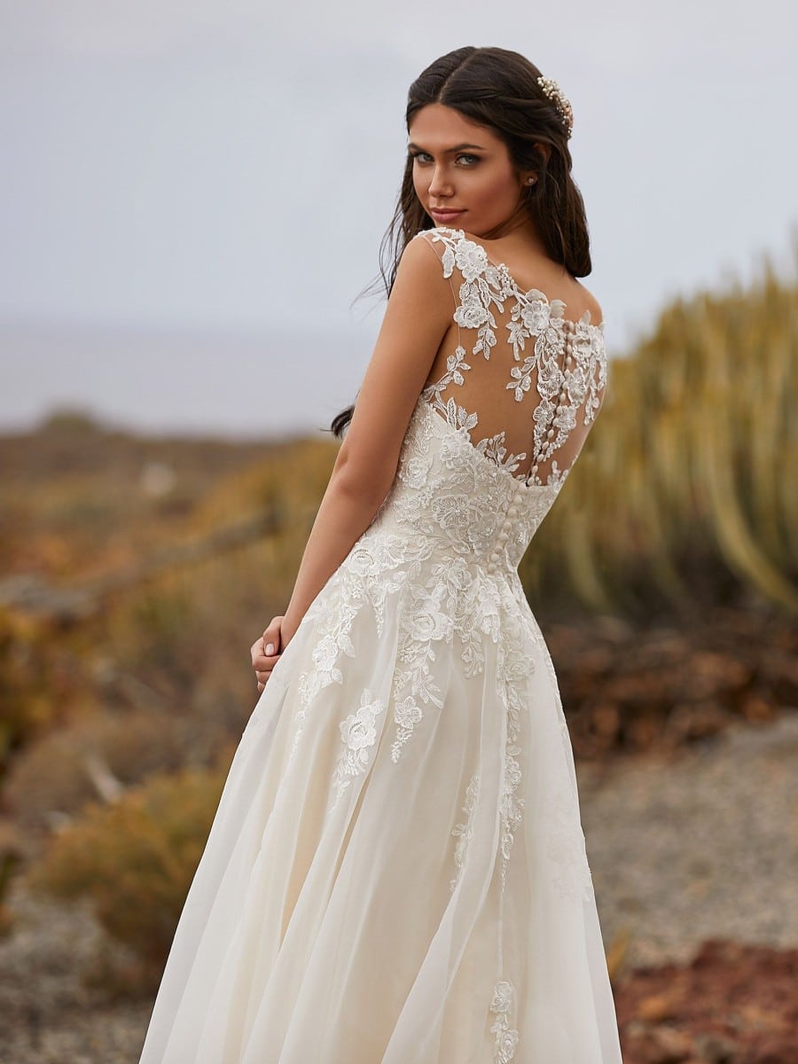 Pronovias Blythe