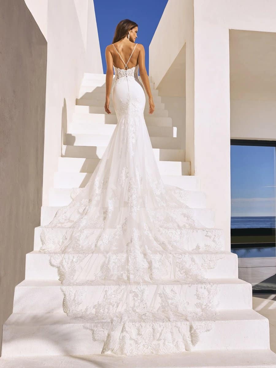 Pronovias Izara